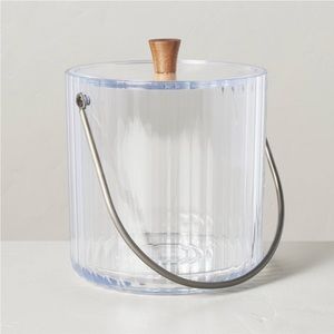 NWT HEARTH & HAND 109oz Ribbed Clear Plastic‎ Ice Bucket